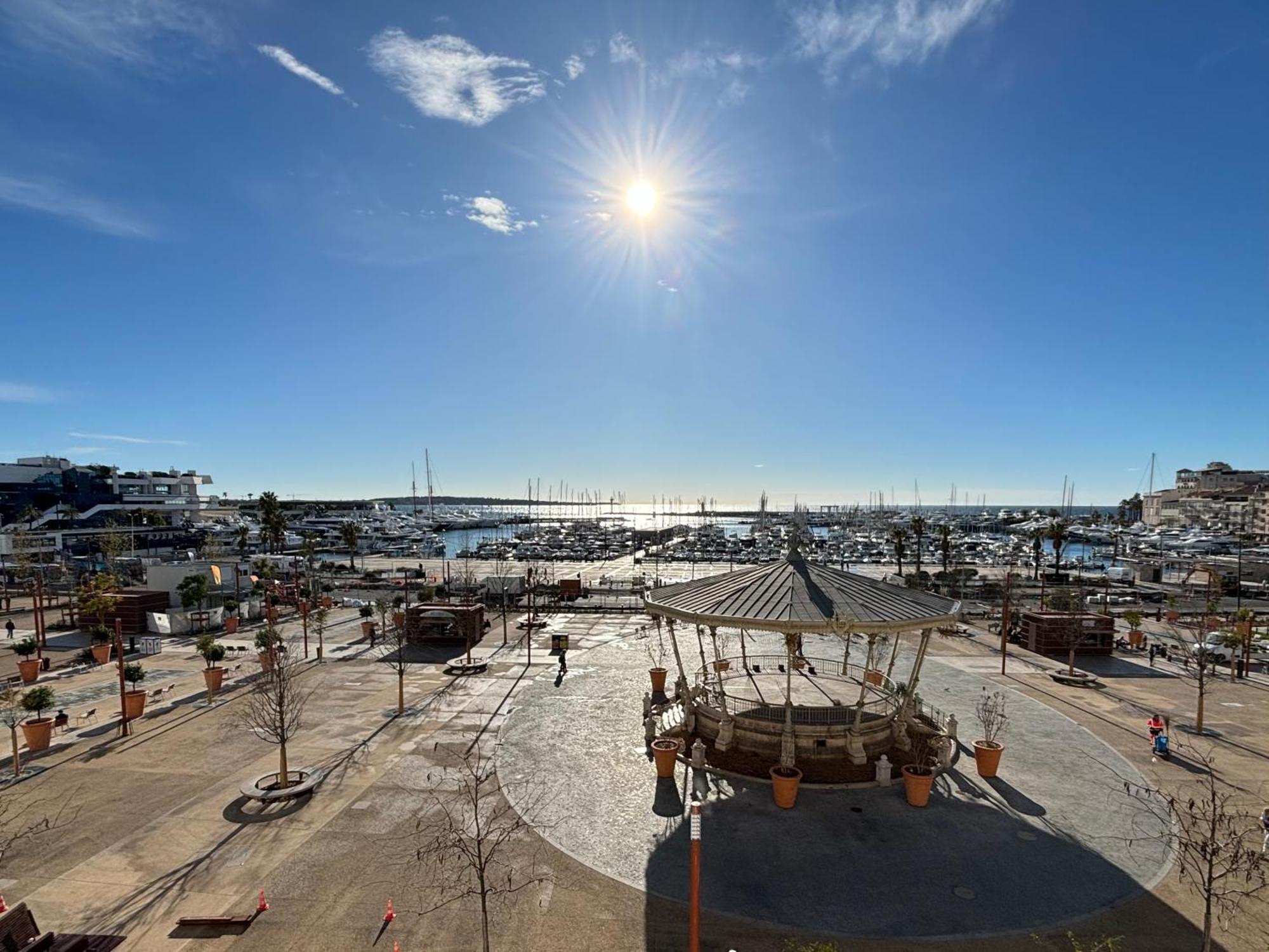 Cannes : Agreable Et Lumineux Appartement Vue Mer Eksteriør bilde